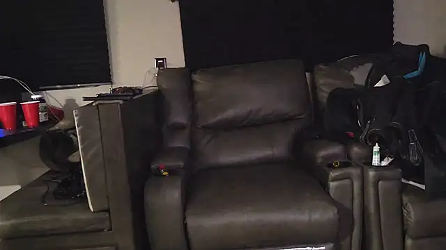 Snapshot of Cobra500hp chatting on November 29, 2025, 4:12 am Cobra500hp online show from November 29, 2025, 4:12 am