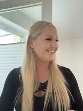 MaryVanilly online show from June 16, 2026, 5:13 pm