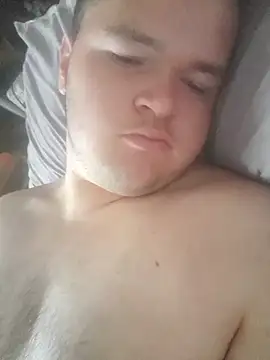 Snapshot of clemhotxxxx chatting on September 18, 2025, 8:28 am clemhotxxxx online show from September 18, 2025, 8:28 am