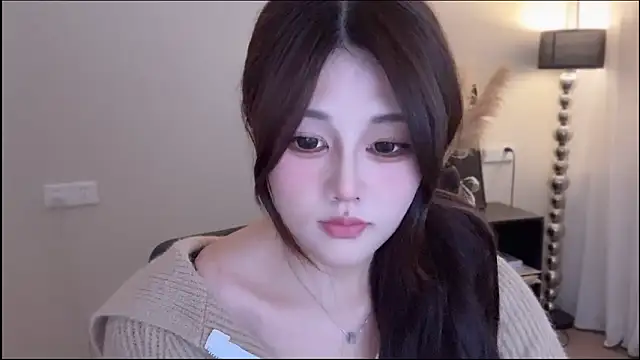 Snapshot of Strawberrybabyy1 chatting on November 28, 2025, 2:17 pm Strawberrybabyy1 online show from November 28, 2025, 2:17 pm