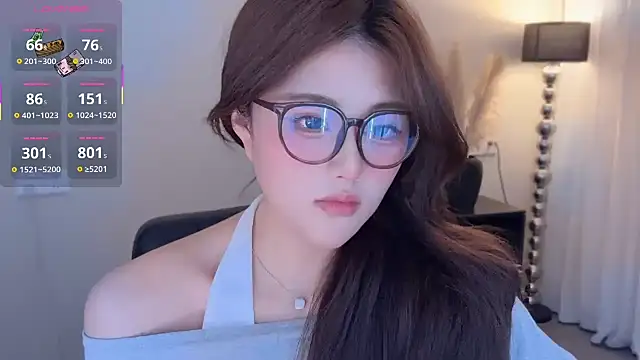 Snapshot of Strawberrybabyy1 chatting on October 27, 2025, 3:13 pm Strawberrybabyy1 online show from October 27, 2025, 3:13 pm