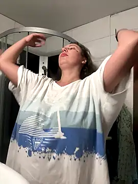 Snapshot of Yanacool007 chatting on September 24, 2025, 7:48 am Yanacool007 online show from September 24, 2025, 7:48 am