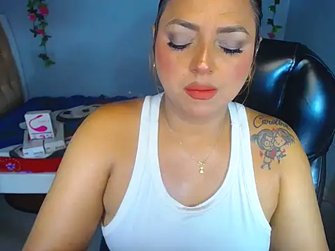 AbigailSexy1 online show from June 21, 2026, 8:42 am