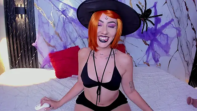 Snapshot of Vennus_gir chatting on October 25, 2025, 1:27 am Vennus gir online show from October 25, 2025, 1:27 am