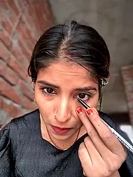 DiyAsingHh online show from November 6, 2025, 1:31 am