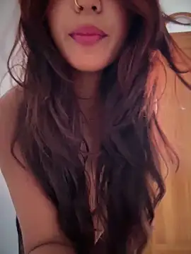 Snapshot of DiyAsingHh chatting on February 10, 2026, 1:37 am DiyAsingHh online show from February 10, 2026, 1:37 am