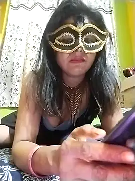 Babydoll 18 online show from April 16, 2026, 7:47 pm