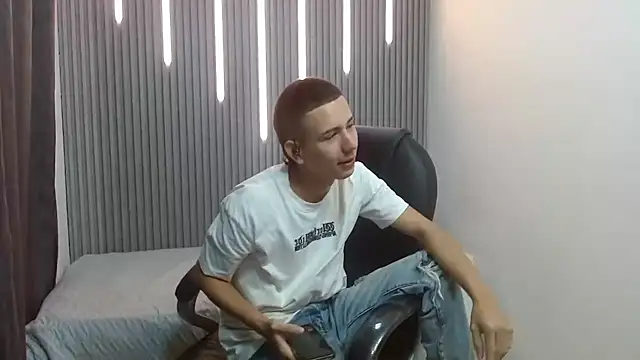 JackSwan18 online show from March 13, 2026, 1:16 pm