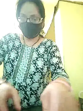 heenage online show from February 25, 2025, 12:38 pm