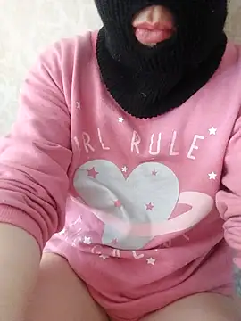 Snapshot of lettygreco chatting on October 22, 2025, 12:04 pm lettygreco online show from October 22, 2025, 12:04 pm