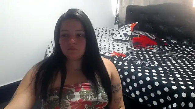 shopyymessyy online show from February 6, 2025, 9:28 pm