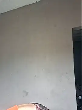 luuhcat09 online show from January 7, 2026, 12:43 pm