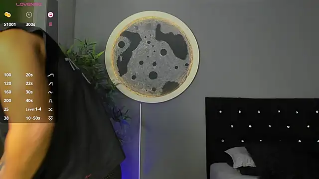 Snapshot of jordan_mayers02 chatting on December 16, 2025, 9:13 am jordan mayers02 online show from December 16, 2025, 9:13 am