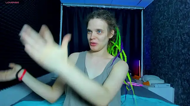 KIKI Krash online show from January 16, 2026, 10:19 am