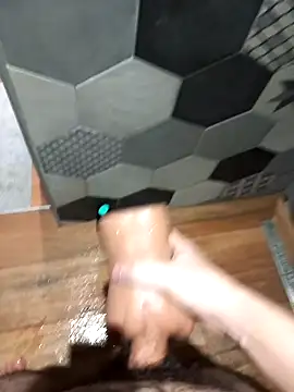 Snapshot of mattarm3122 chatting on January 8, 2025, 2:14 pm mattarm3122 online show from January 8, 2025, 2:14 pm