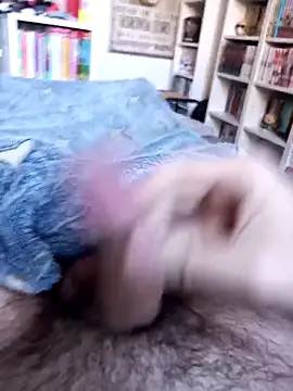 Snapshot of mattarm3122 chatting on October 5, 2025, 2:52 pm mattarm3122 online show from October 5, 2025, 2:52 pm