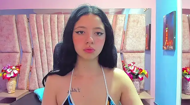 Snapshot of Nathalia_Reyes chatting on December 15, 2024, 7:46 am Nathalia Reyes online show from December 15, 2024, 7:46 am