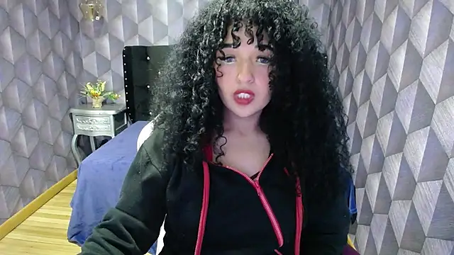 Snapshot of Sofiacowperx chatting on March 2, 2025, 6:03 pm Sofiacowperx online show from March 2, 2025, 6:03 pm