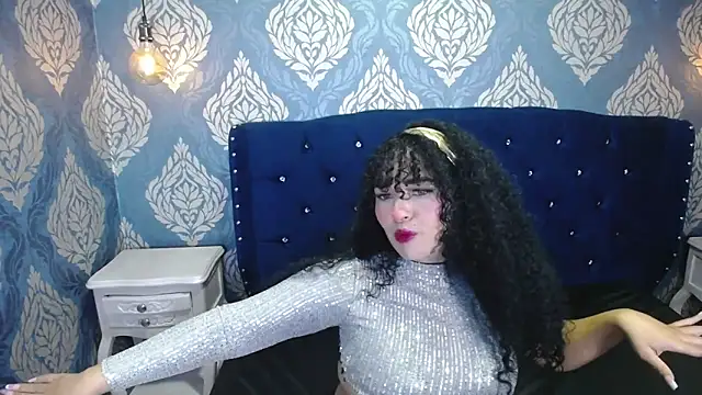 Snapshot of Sofiacowperx chatting on September 26, 2025, 12:45 pm Sofiacowperx online show from September 26, 2025, 12:45 pm