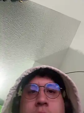 Snapshot of 2457m chatting on March 12, 2026, 7:23 am 2457m online show from March 12, 2026, 7:23 am