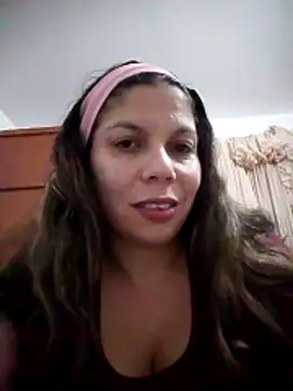 Snapshot of Carliina_Soussa chatting on November 22, 2025, 10:30 pm Carliina Soussa online show from November 22, 2025, 10:30 pm