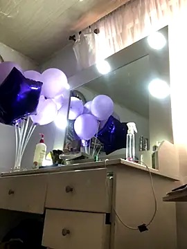 Snapshot of Abigail_Cowen chatting on October 16, 2025, 12:57 pm Abigail Cowen online show from October 16, 2025, 12:57 pm