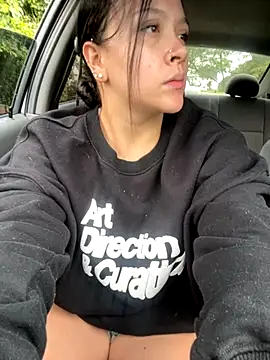 Snapshot of Abigail_Cowen chatting on November 16, 2025, 2:33 pm Abigail Cowen online show from November 16, 2025, 2:33 pm