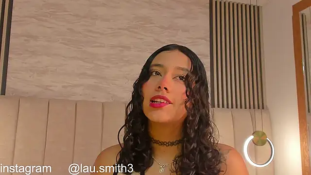 Snapshot of laura_smith33 chatting on December 3, 2025, 3:22 pm laura smith33 online show from December 3, 2025, 3:22 pm