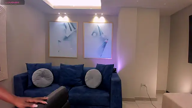 SavannahStorm online show from February 17, 2026, 8:06 pm