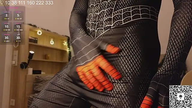 Snapshot of curlyboyy_ chatting on January 13, 2026, 7:18 pm curlyboyy online show from January 13, 2026, 7:18 pm