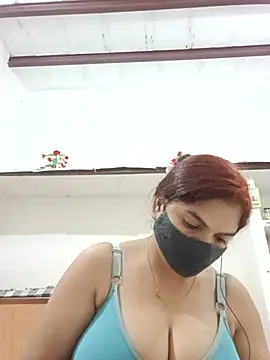 Snapshot of illay_love chatting on June 23, 2026, 3:54 pm illay love online show from June 23, 2026, 3:54 pm