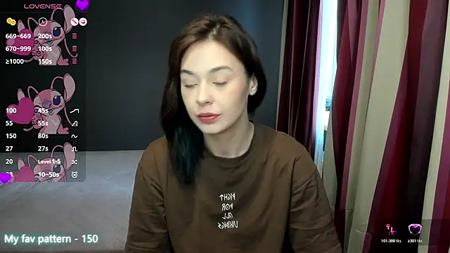 NataliMillers online show from October 19, 2025, 5:43 am