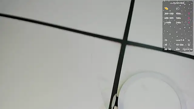 Sophia Lemos online show from September 10, 2025, 1:10 pm