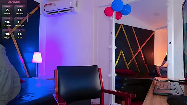 Adel Nesbiit online show from April 13, 2026, 7:51 pm