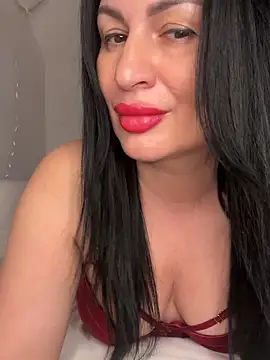 Helena7077 online show from April 9, 2026, 10:16 pm