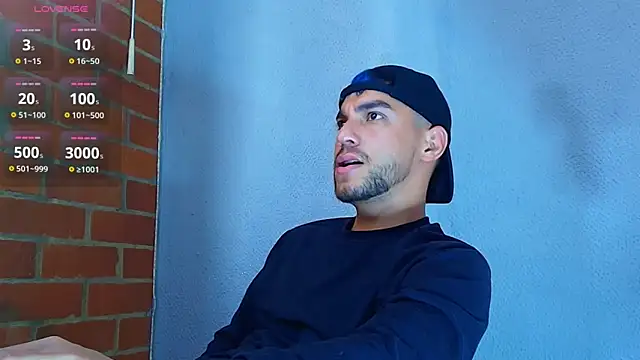 Snapshot of Leandro_valenzuela chatting on November 17, 2025, 7:51 pm Leandro valenzuela online show from November 17, 2025, 7:51 pm