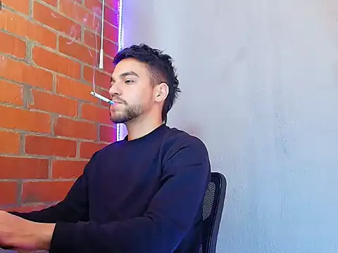 Snapshot of Leandro_valenzuela chatting on October 8, 2025, 6:41 pm Leandro valenzuela online show from October 8, 2025, 6:41 pm