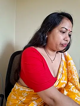 Snapshot of DREAM_GIRL-30 chatting on May 5, 2026, 3:53 am DREAM GIRL-30 online show from May 5, 2026, 3:53 am