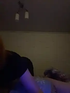 Snapshot of Kisasex1010 chatting on November 22, 2025, 9:57 pm Kisasex1010 online show from November 22, 2025, 9:57 pm