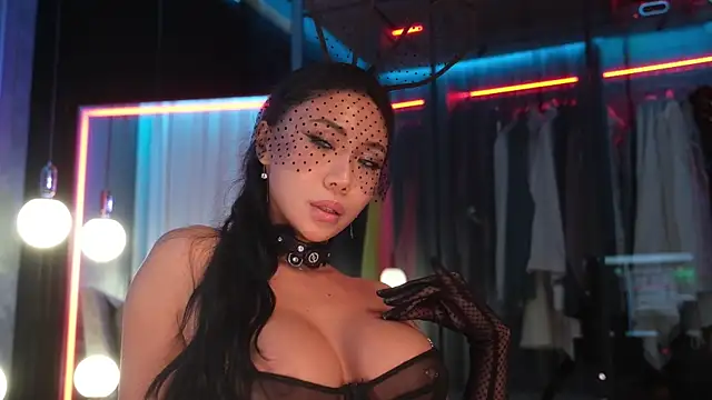 Snapshot of Ami_Katana chatting on September 23, 2025, 2:13 pm Ami Katana online show from September 23, 2025, 2:13 pm