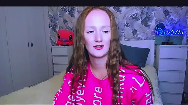 Snapshot of DreameSoul chatting on December 9, 2024, 3:22 pm DreameSoul online show from December 9, 2024, 3:22 pm