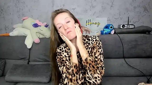 Snapshot of DreameSoul chatting on November 7, 2025, 11:15 am DreameSoul online show from November 7, 2025, 11:15 am