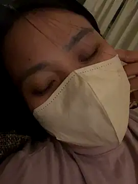 yourbootygirl online show from November 9, 2025, 10:52 am