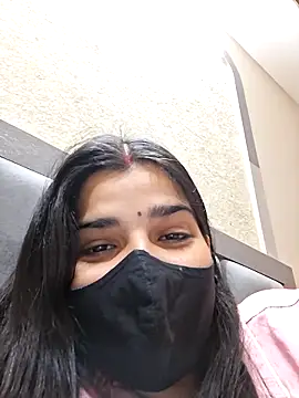 Snapshot of aaliya_bhattt chatting on October 31, 2025, 7:27 am aaliya bhattt online show from October 31, 2025, 7:27 am