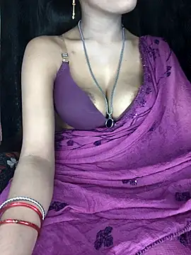 baby soni78690 online show from February 28, 2026, 4:39 pm