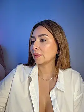 vixen allure online show from February 14, 2026, 12:27 pm