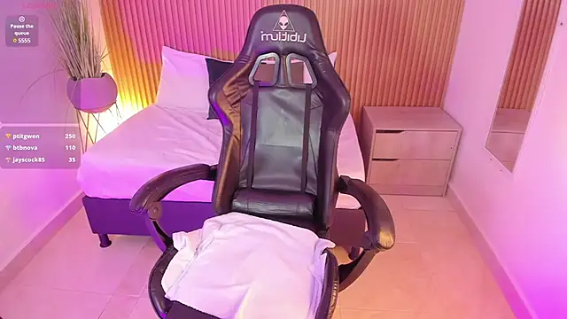 irantzu hank online show from February 6, 2025, 10:32 pm