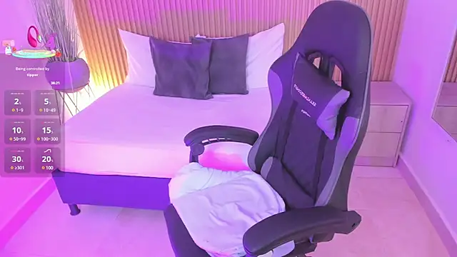 irantzu hank online show from February 26, 2025, 12:38 pm