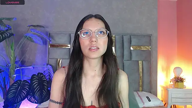 Snapshot of Bianca_ks chatting on November 8, 2025, 3:10 am Bianca ks online show from November 8, 2025, 3:10 am