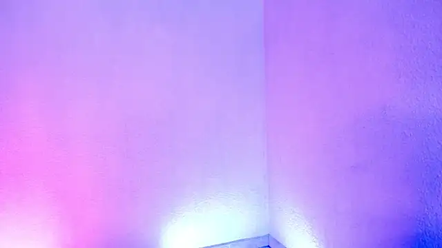 Snapshot of MeghanBurn chatting on June 6, 2026, 8:03 pm MeghanBurn online show from June 6, 2026, 8:03 pm